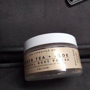 The Lyfestyle Co Green Tea and Aloe Natural Body Polish